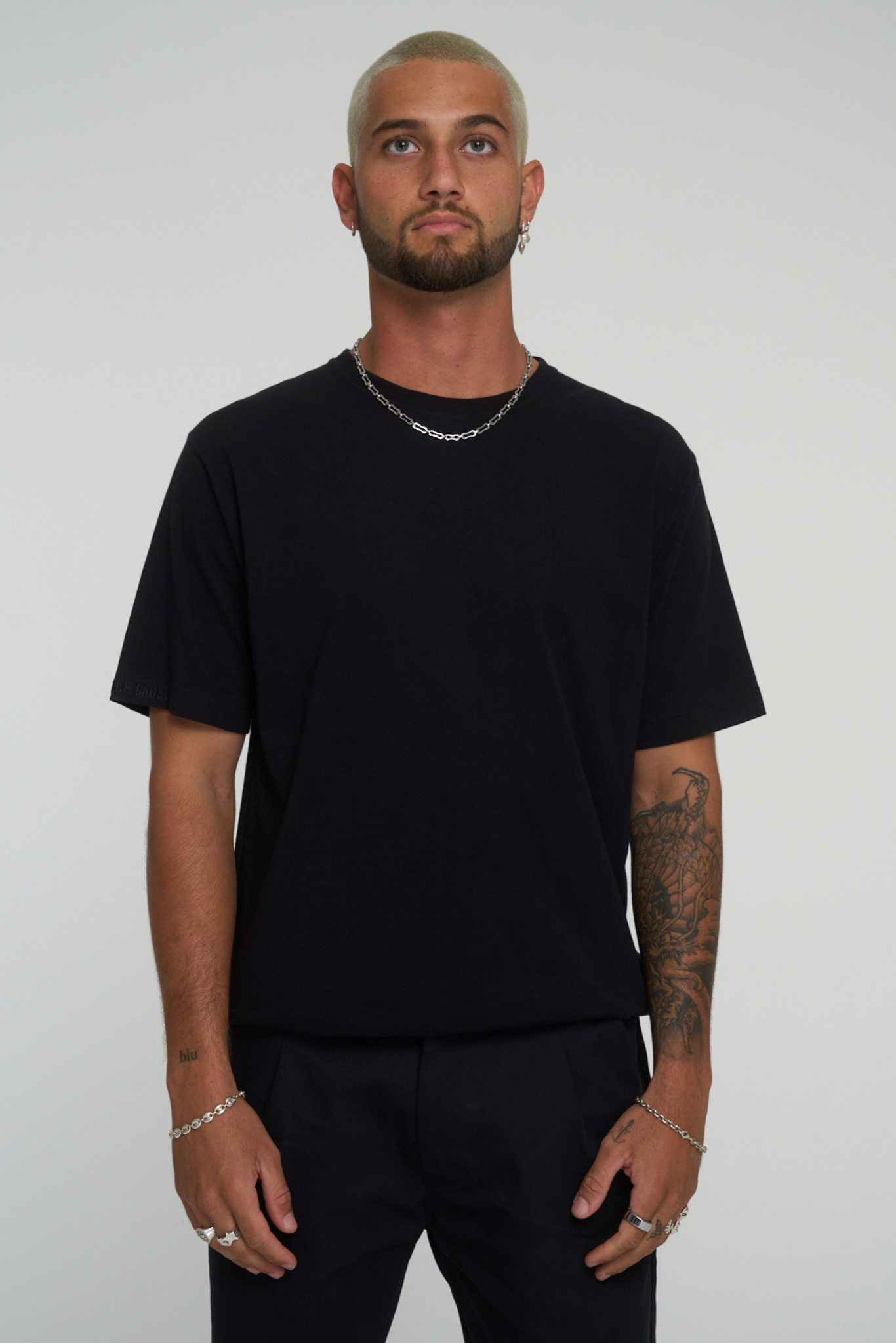 DEAN STANDARD TEE | BLACK