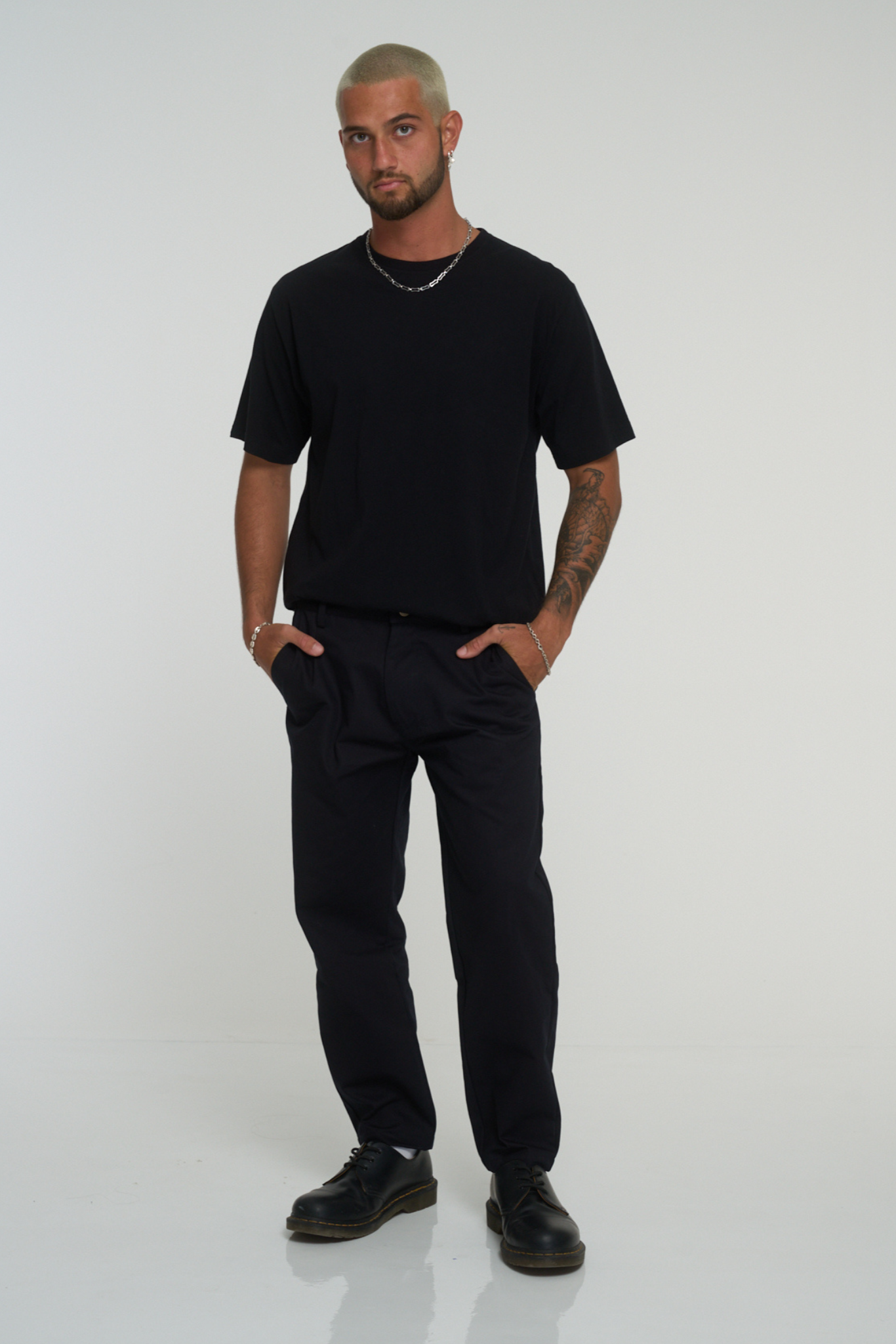 DEAN STANDARD TEE | BLACK