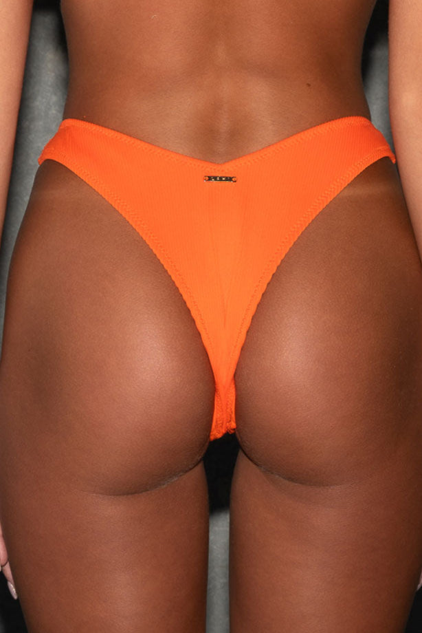 CHERRIÈ BRA CUP BIKINI TOP - RIBBED ORANGE